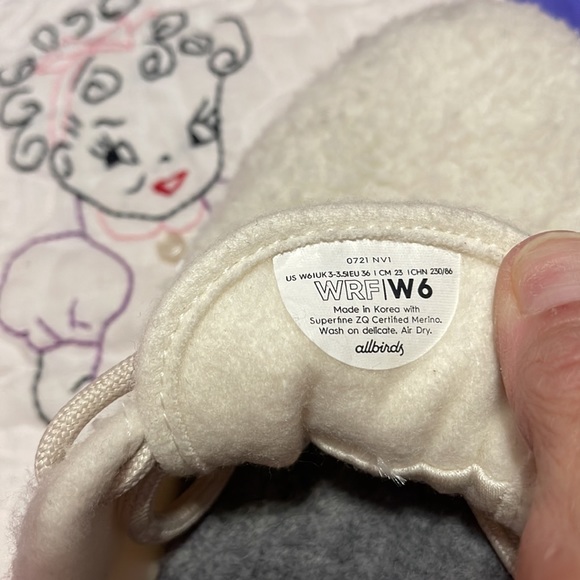 All bird Wool Runner Fluffs Limited Edition Size Womans 6 - Picture 6 of 8